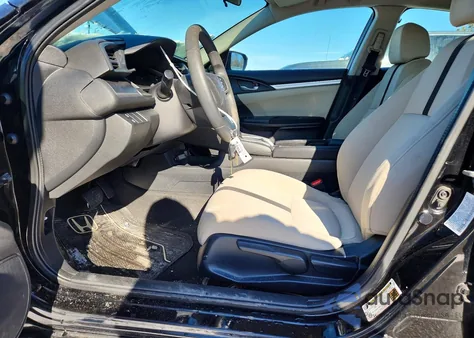 2017 Honda Civic Lx z USA, uszkodzony, nr VIN 19XFC2F59HE210793